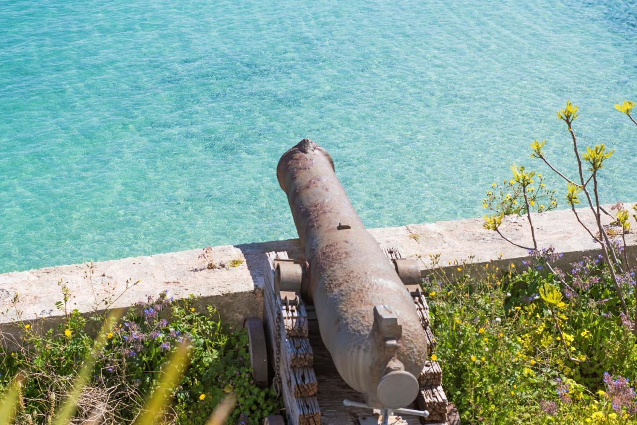 Meraviglia Sul Mare Monopoli Kültér fotó
